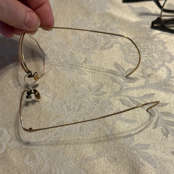 WWII GOLD filled Wire Rim Eye Glasses & case - Picture 5 of 16